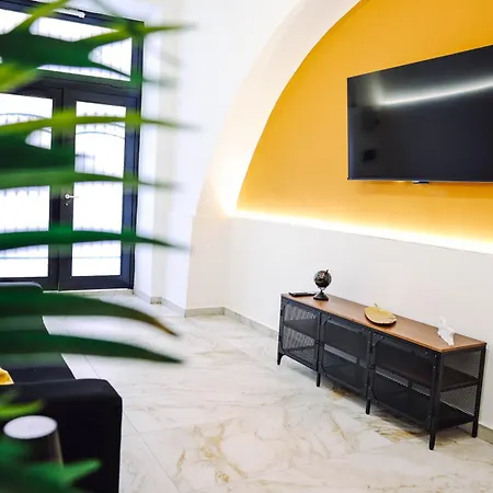 Apartment Domus Ursino Elegance