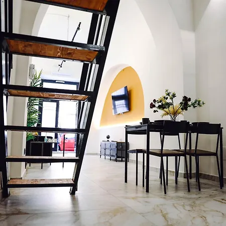 Domus Ursino Elegance Apartment