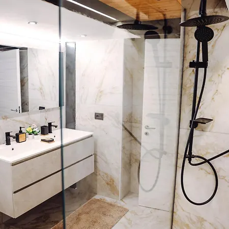 Domus Ursino Elegance Apartment