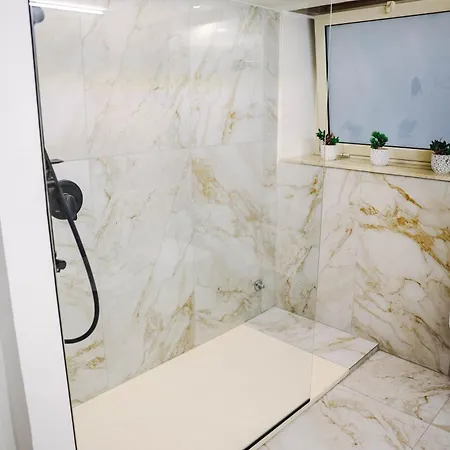 Domus Ursino Elegance Apartment *